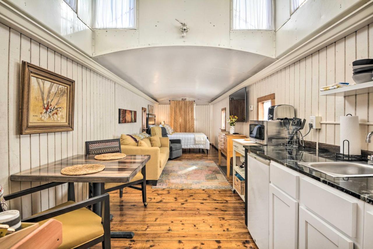 Unique Joplin Gem Converted Train Car Studio מראה חיצוני תמונה